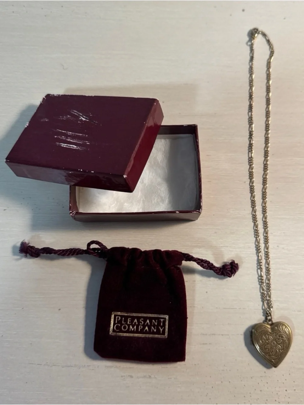 AMERICAN GIRL PC RARE Samantha’s Girl-Size Antiqued Heart Locket-Retired